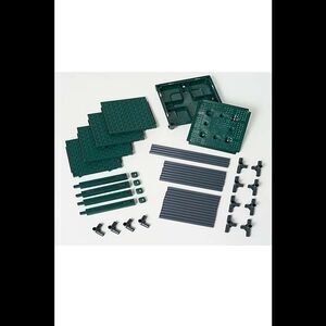 Ultimate Innovations 10" Self-Watering Planter with Trellis Green